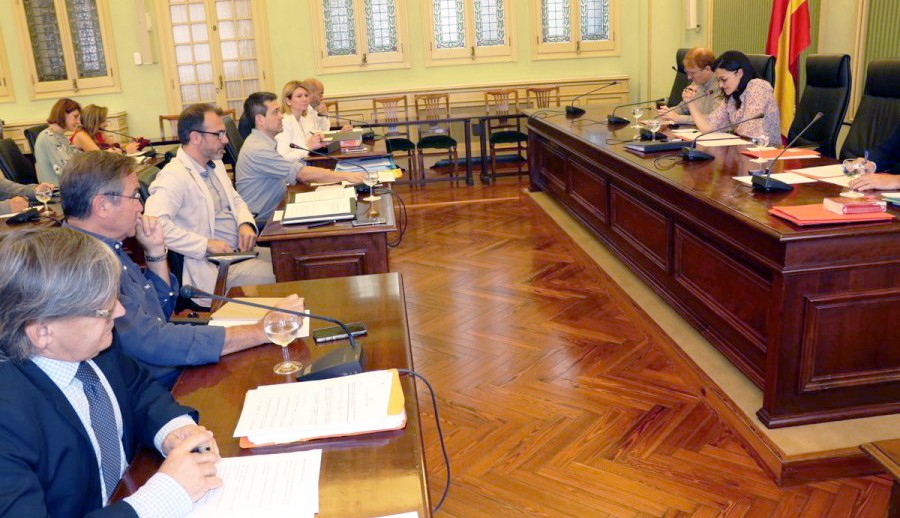 Sessió de comissió parlamentària